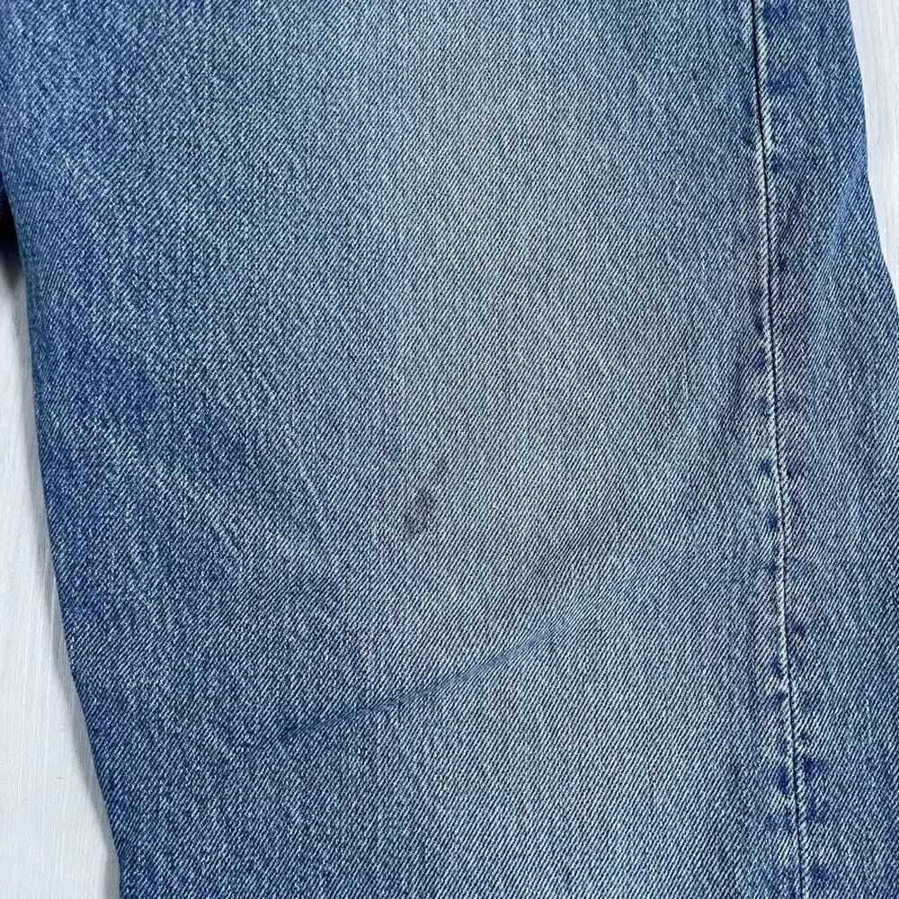 Levis Jeans 501 Premium Mens 36x26* (hemmed) Blue Distressed Buttonfly VTG
